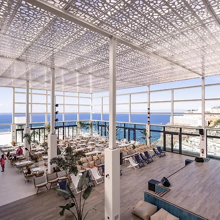 Servatur Puerto Azul Отель 4*