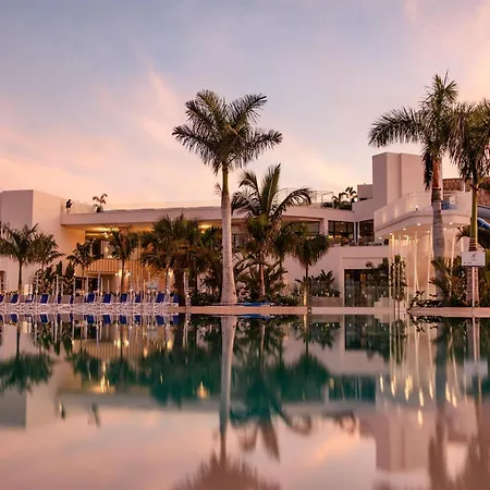 Servatur Puerto Azul 4*